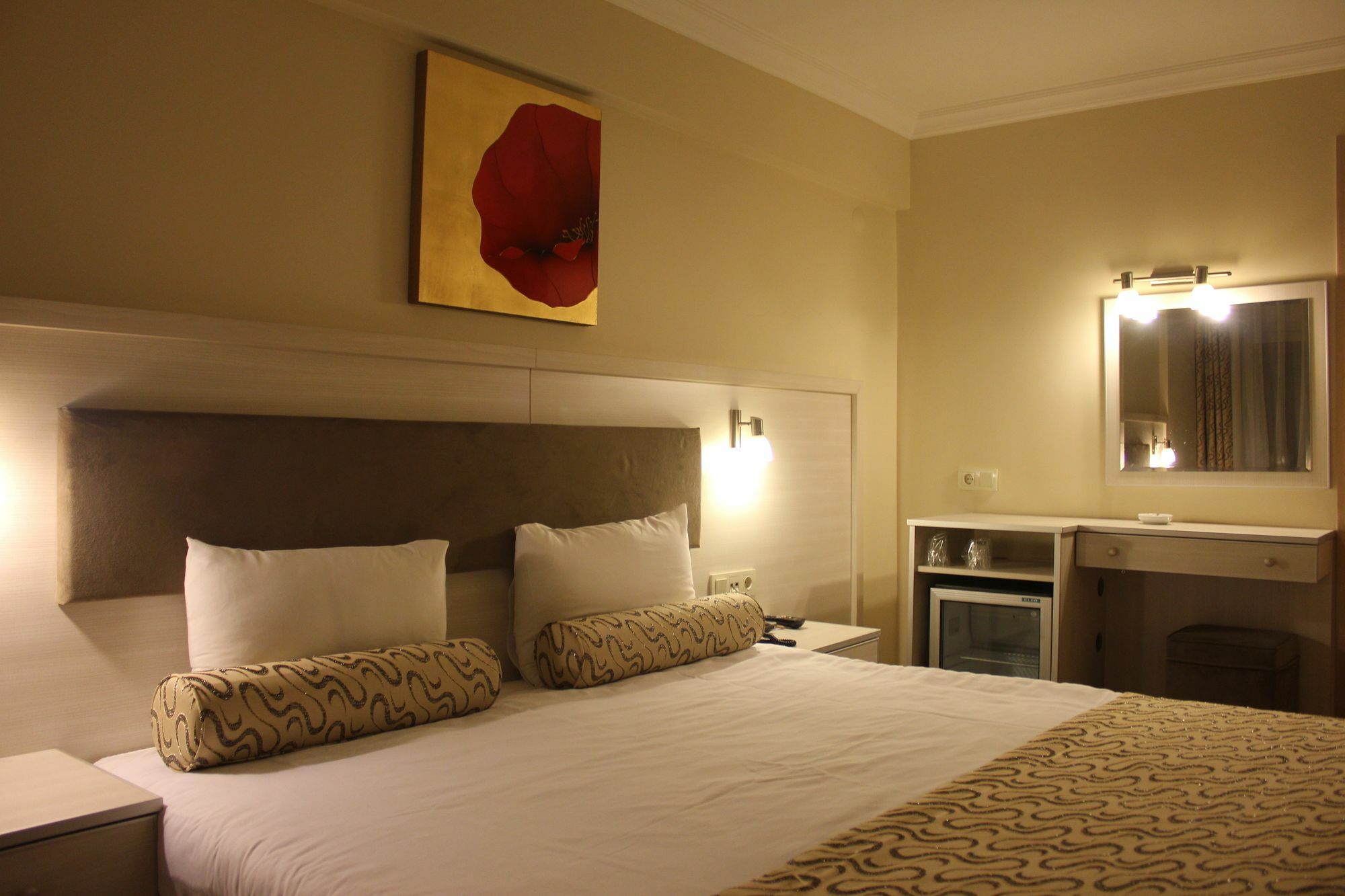 Grand Zeybek Hotel Esmirna Exterior foto